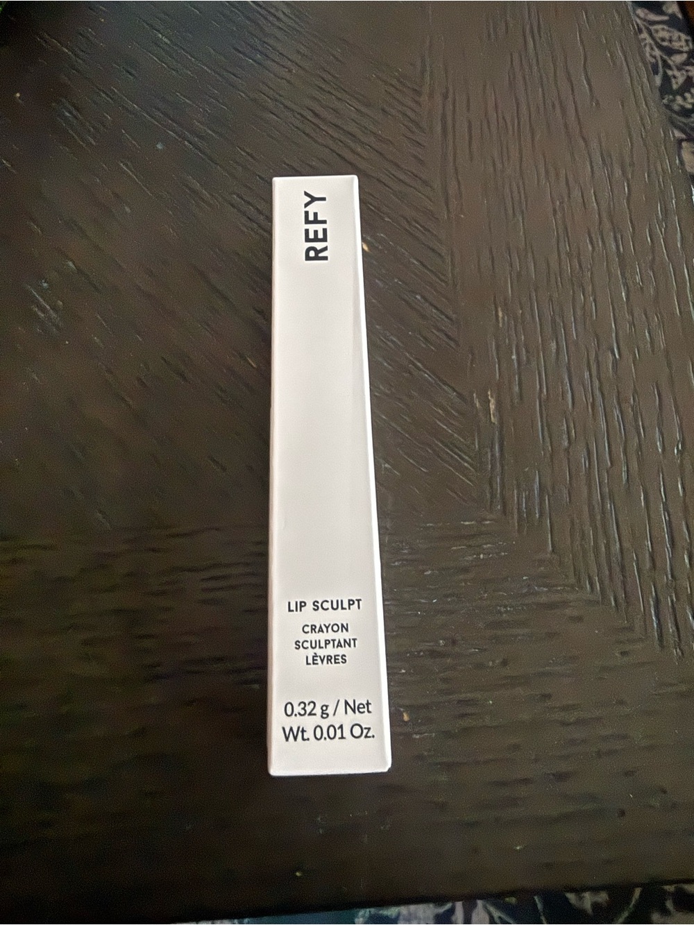 Brand new Refy lip sculpt crayon in rosewood